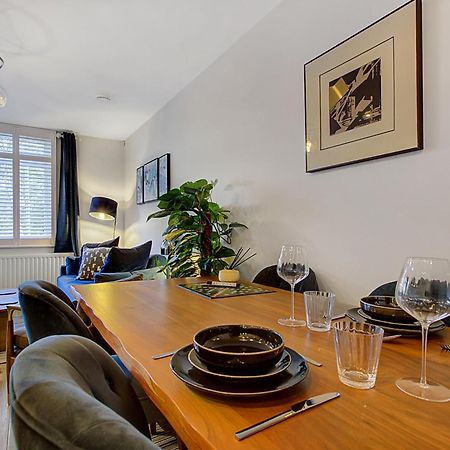 Stylish, Business Traveller Friendly Apartment, With Free Parking And Netflix Farnborough  Kültér fotó